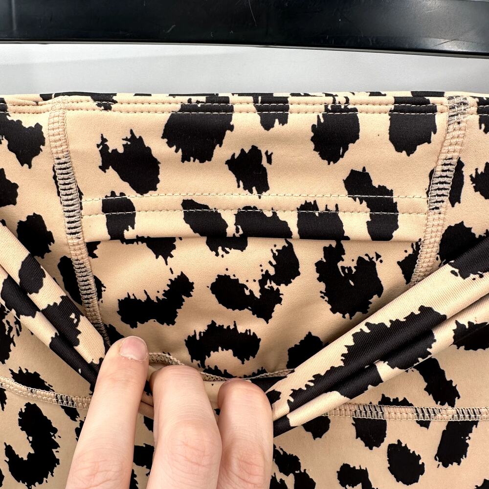 ALLFENIX NWT Camel Over Leopard 7/8 Active Leggings // S - Picture 7 of 12